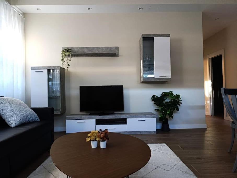 Amplio Y Tranquilo Apartamento Casa Salamanca Eksteriør billede
